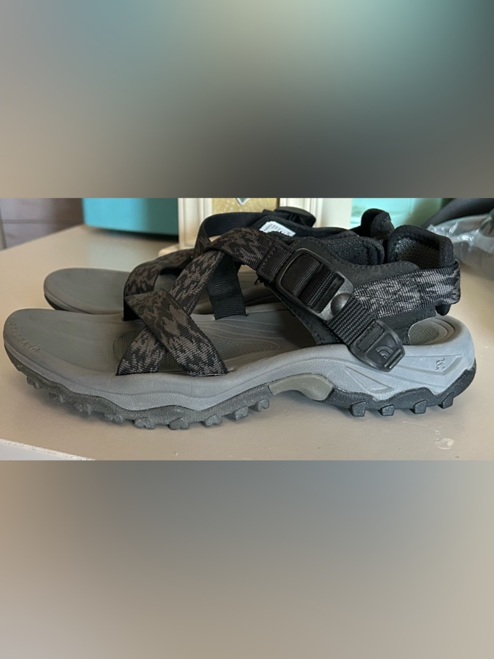 The Northface Strappy Sandal - Picture 2 of 9